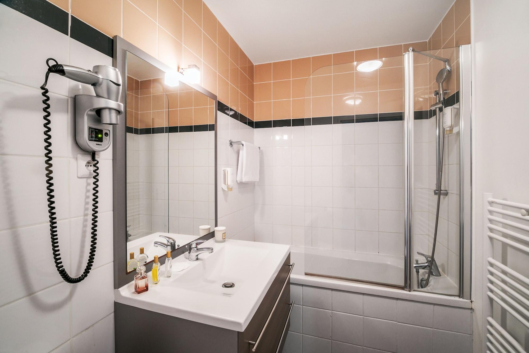 Hotel Comfort Lorda Lourdes